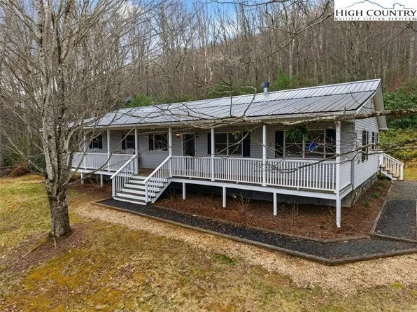 146 Grandpas Farm Road, Fleetwood, NC 28626