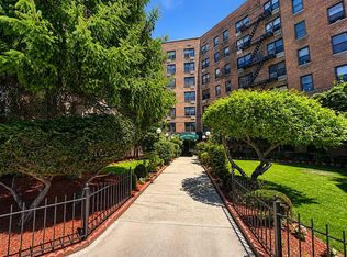 100-25 Queens Blvd #7R, Forest Hills, NY 11375