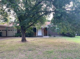603 Circle Rd, Mineral Wells, TX 76067