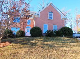 6880 Gledhill Way, Stone Mountain, GA 30087