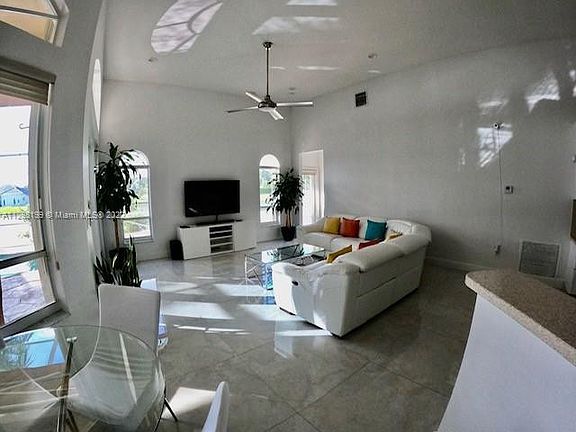 3rd image of 14050 NW 20th St