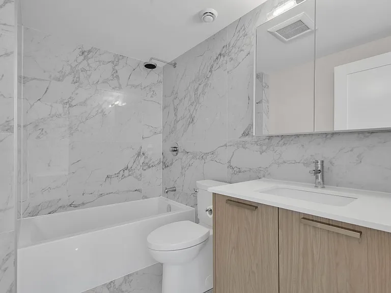 58 Florence St — Photo 66