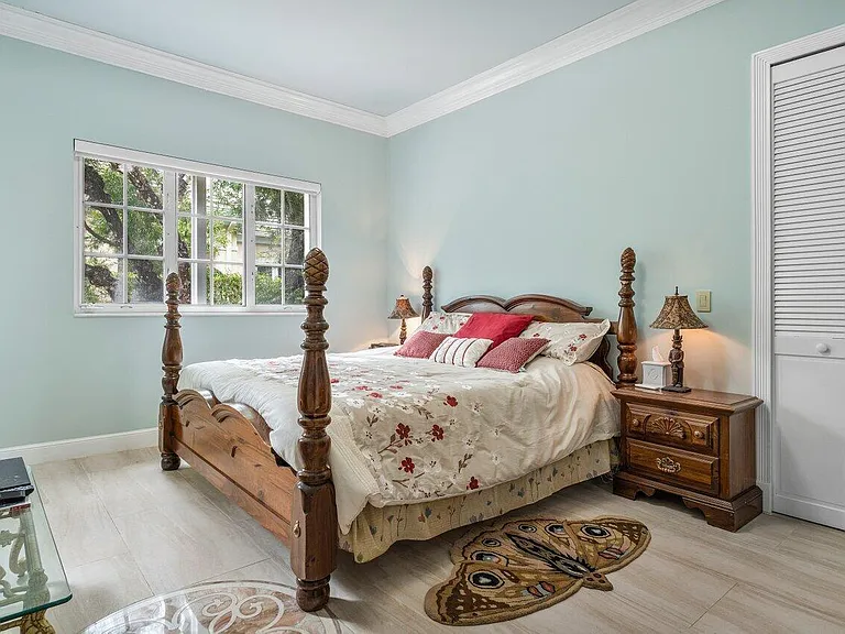 2540 Fairway Island Dr — Photo 19