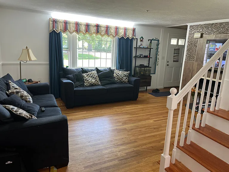 1 Meetinghouse Rd — Photo 15