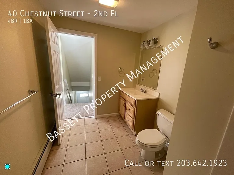 40 Chestnut St #2 — Photo 15