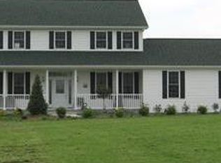 9999 Wolfe Rd, New Vienna, OH 45159