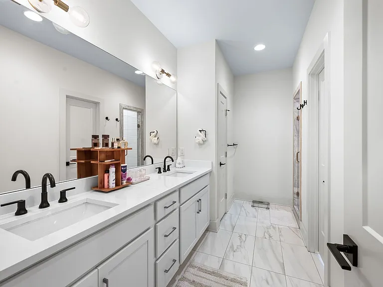 6216 California Ave #A — Photo 28