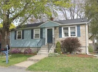 2 Flynn St, Salem, MA 01970