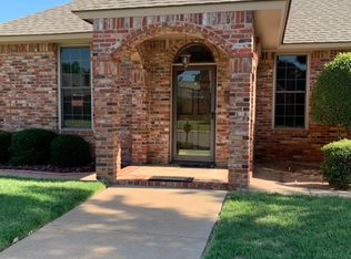 209 Buena Vista Loop, Altus, OK 73521