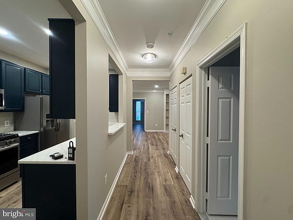 4th image of 6535 Grange Ln Unit 202