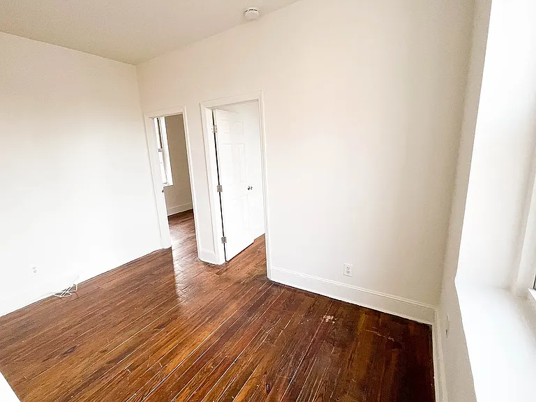 234 Thompson St #35 — Photo 4