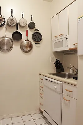 Rented by Compass | media 35