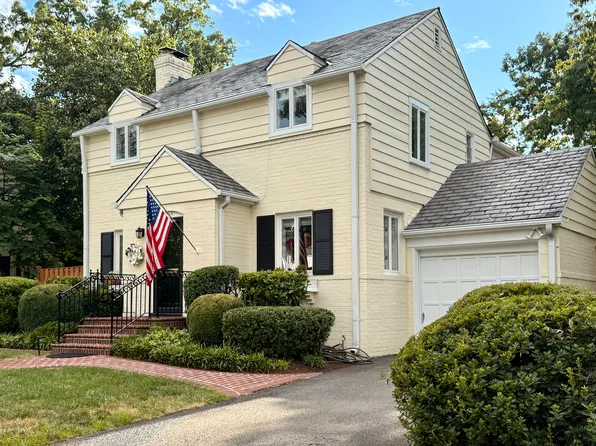 3404 Cameron Mills Rd, Alexandria, VA 22305