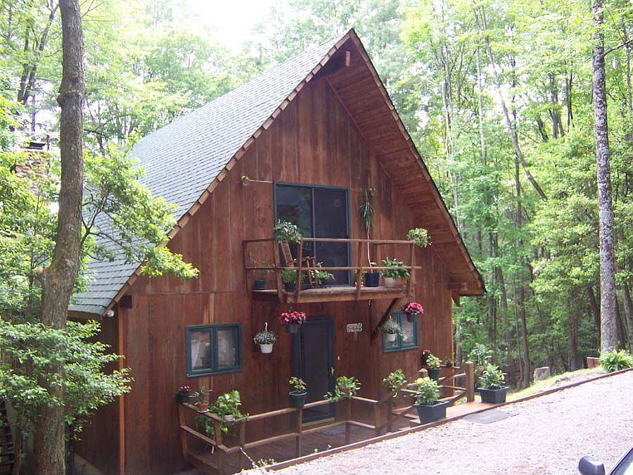 1st image of 28 Morningstar Dr