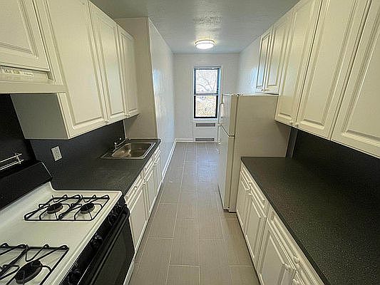 1st image of 36-19 167th St #5H