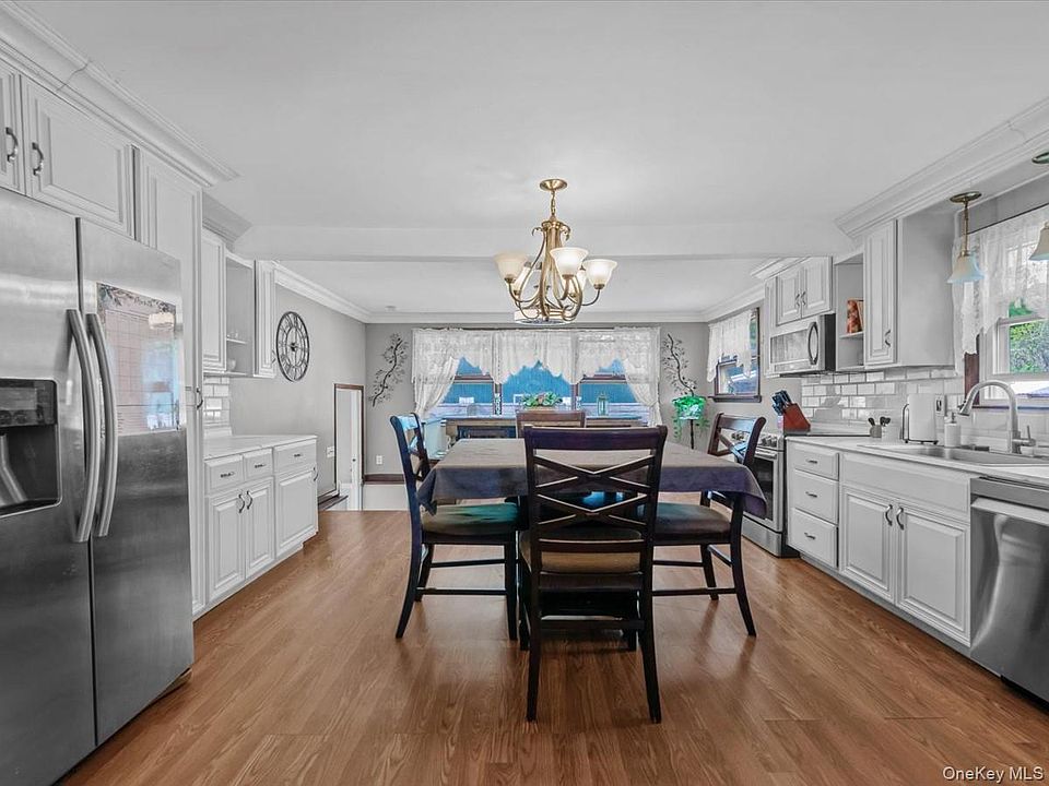 1st image of 223 Locust Drive