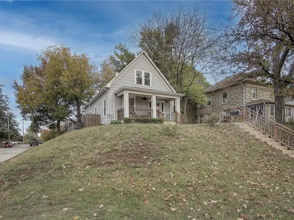 9500 E Independence Ave, Independence, MO 64053