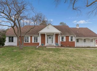 308 Clark Dr, Cedar Falls, IA 50613