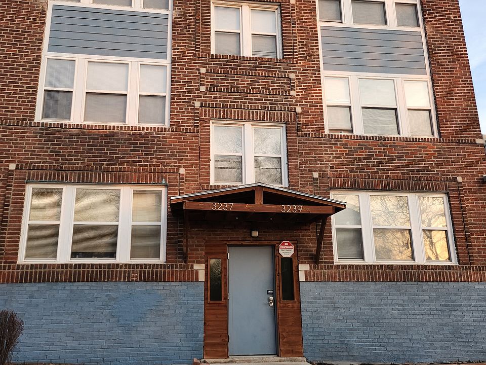 1st image of 3239 Garfield Ave #2