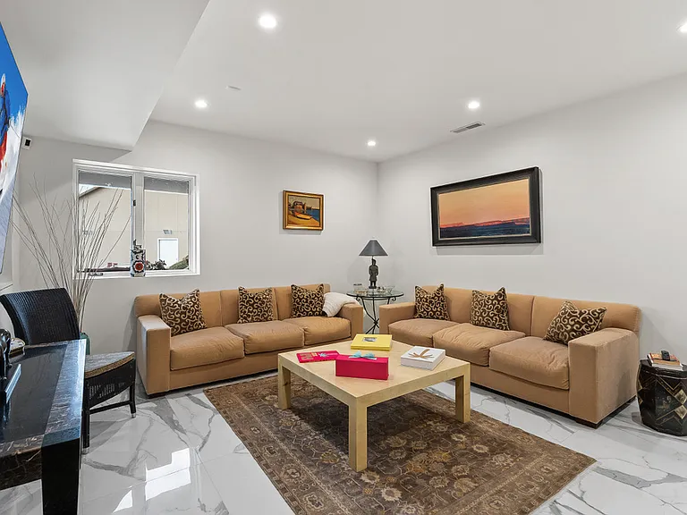 4887 S Mountain Ln — Photo 30