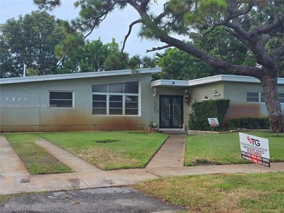 1941 NW 184th St, Miami Gardens, FL, 33056