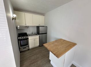 2228 N High St #18631223, Columbus, OH 43201