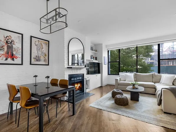 161 Remsen St APT 2C, Brooklyn, NY 11201