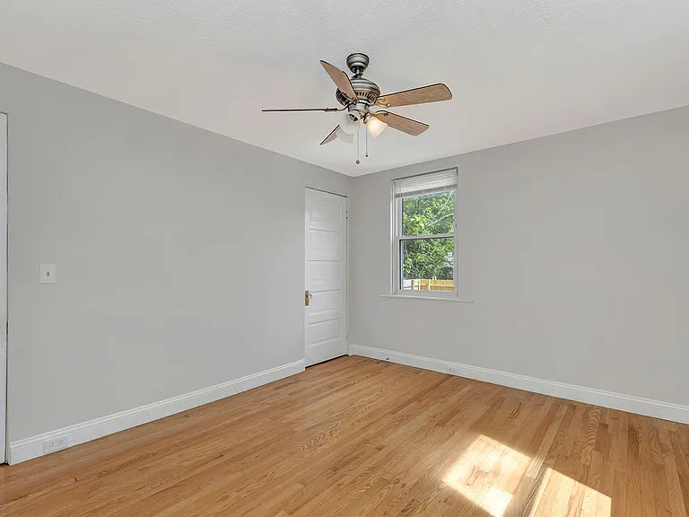 2758 Minot Ave #1 — Photo 17
