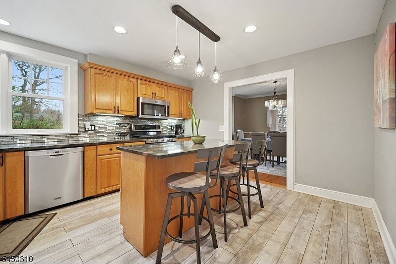 1st image of 526 Highland Ave