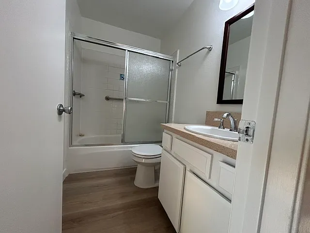 1080 Palmetto Way #E — Photo 12