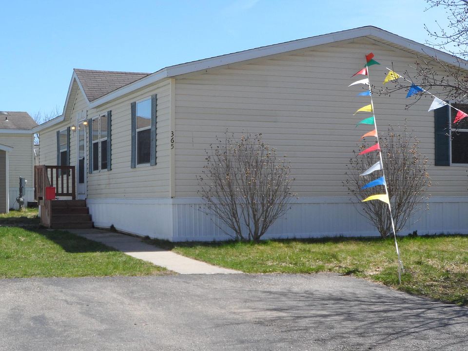 1st image of 365 Parker Lake Dr