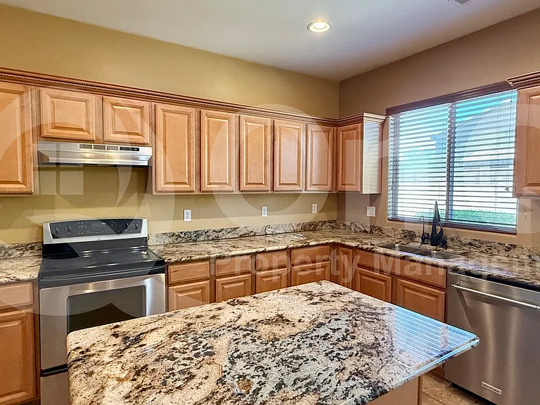 2314 W Spur Dr — Photo 11