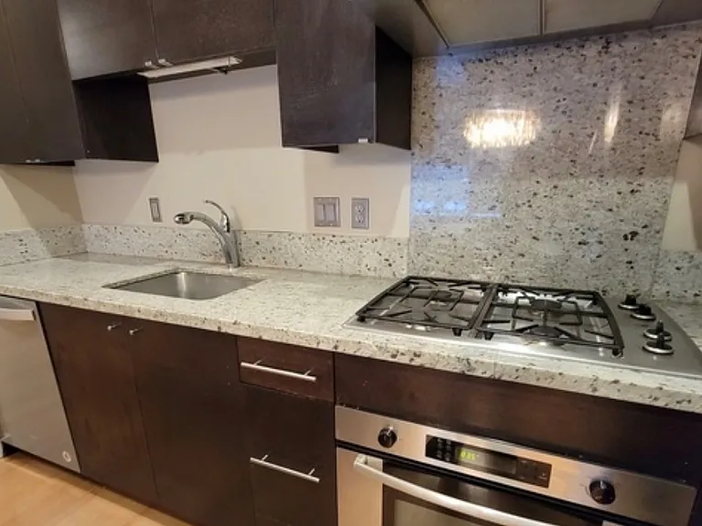 1930 S River Dr #W201 — Photo 19