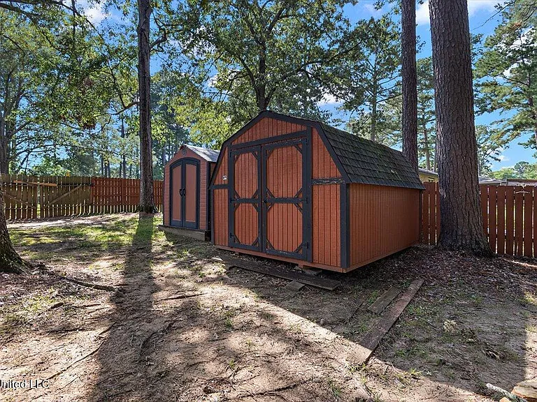 36 Pebble Hill Dr — Photo 28