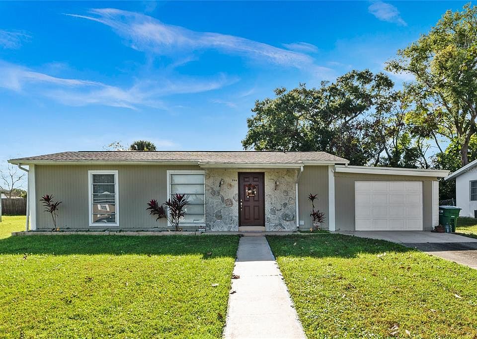 994 Saxon Blvd, Deltona, FL 32725 Zillow