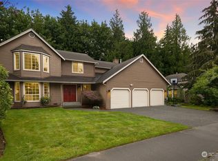 23118 NE 19th Dr, Sammamish, WA