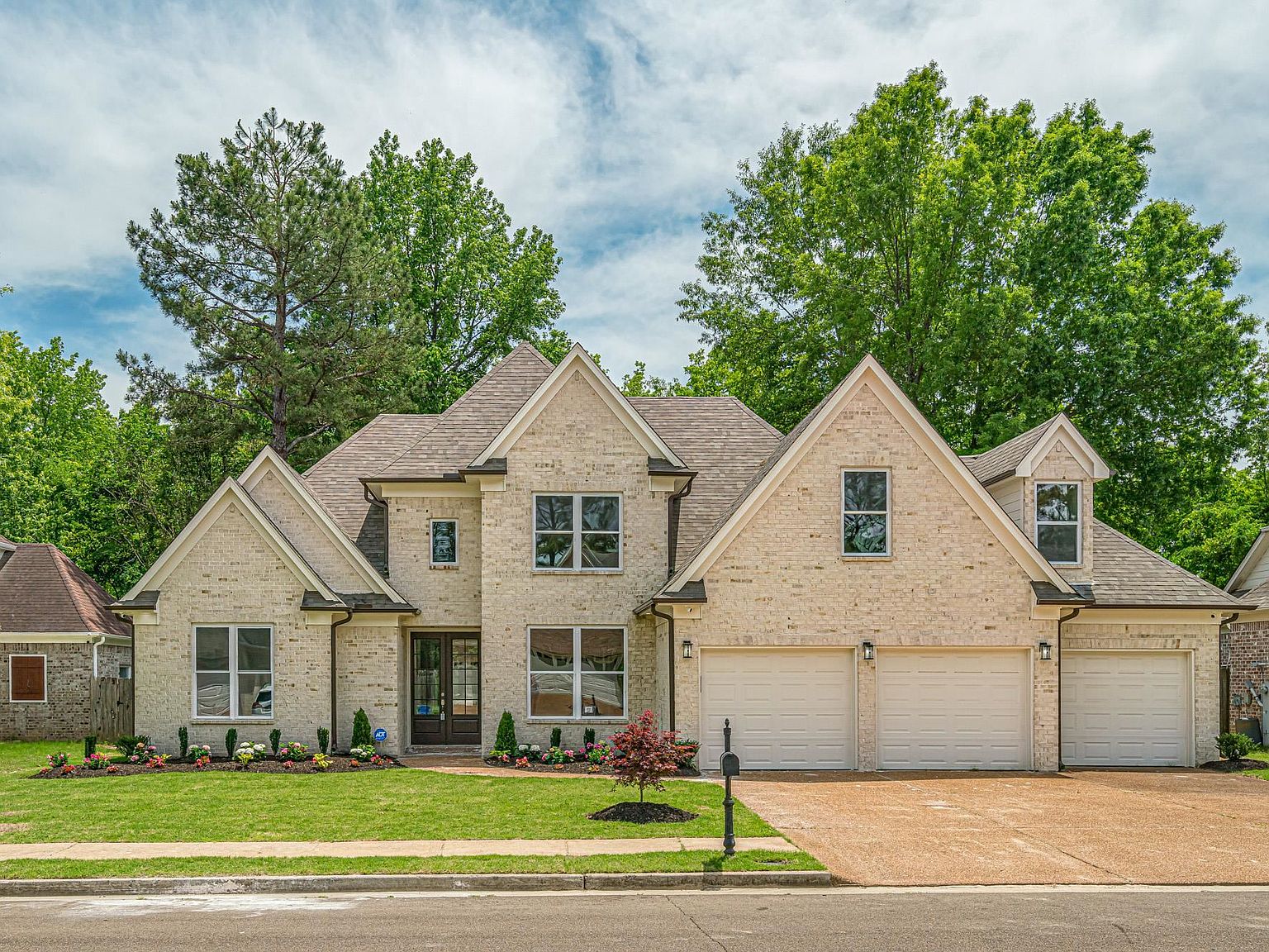 8949 River Knoll Dr, Cordova, TN 38016 Zillow