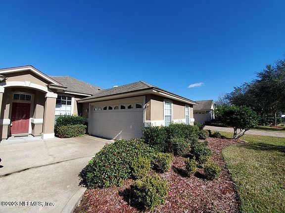 2nd image of 1447 Barrington Cir