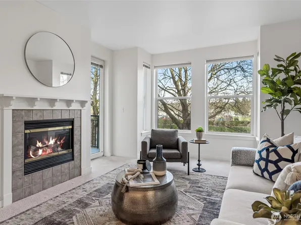55 Williams Avenue S #203, Renton, WA 98057