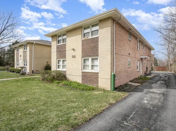 119 N Cliff St, Willow Springs, IL 60480