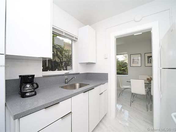 4th image of 1754 Marseille Dr APT 2