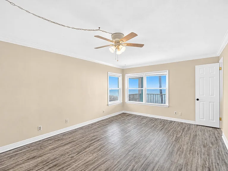 2760 Ocean Shore Blvd — Photo 17