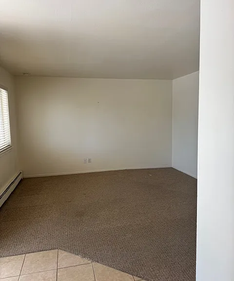 Park Lane Apartments — Photo 16
