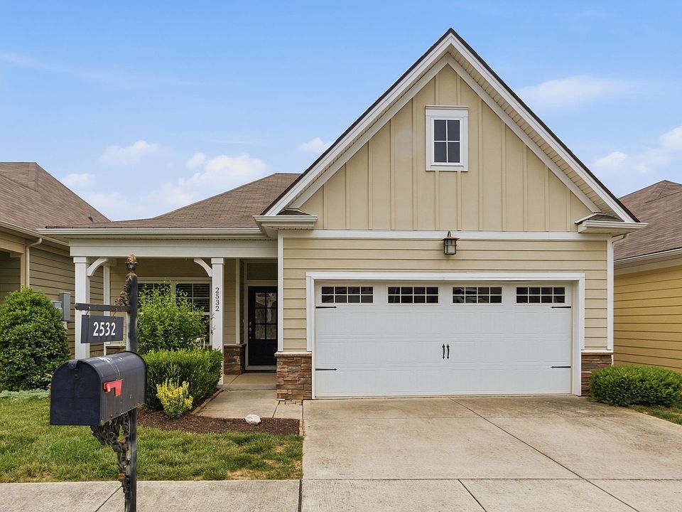 1st image of 2532 Hanover Dr