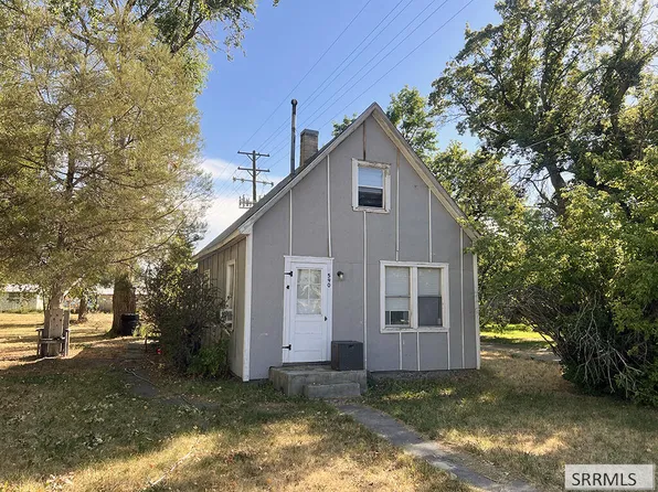 590 Wilson Ave, Blackfoot, ID 83221