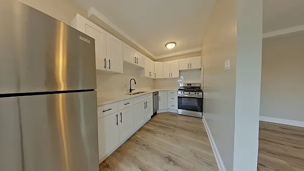 601 W. Deming Pl