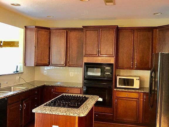 5th image of 20084 Boxwood Pl