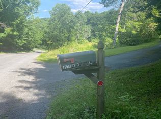 4574 Westwoods Rd, Brackney, PA 18812