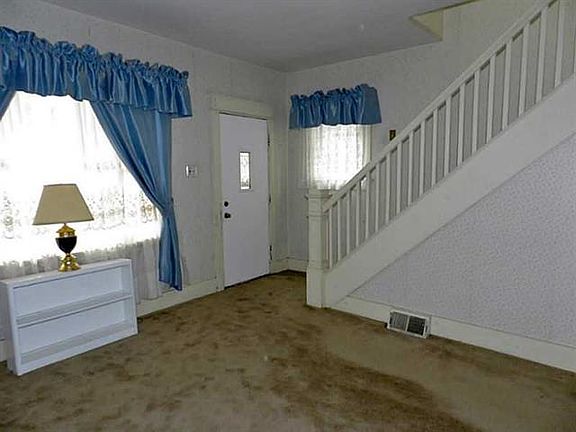 3rd image of 1222 Beaver Ave