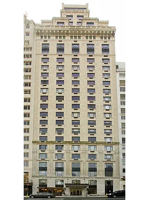 Sold by Sotheby's International Realty | media 14